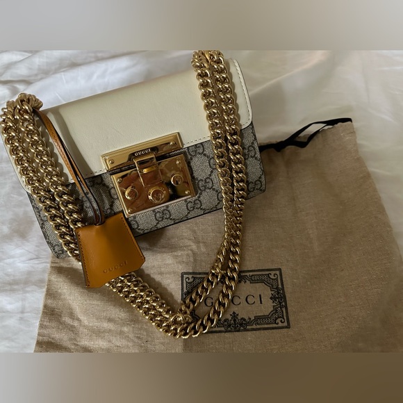 WHITE PADLOCK SMALL GG SHOULDER BAG - Picture 1 of 2